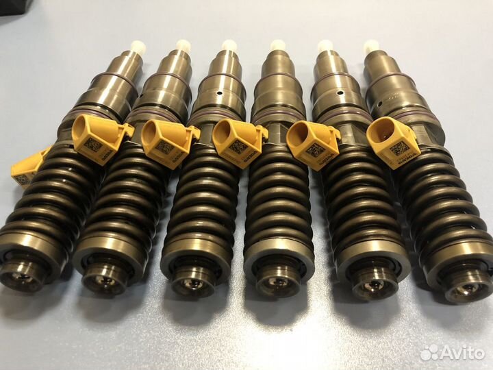 Насос форсунки Volvo FH12