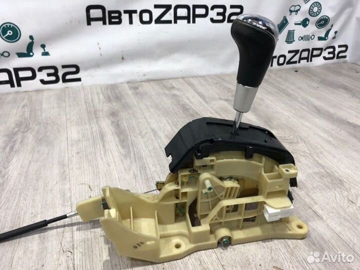 Селектор АКПП Hyundai Solaris хэтчбек 2013