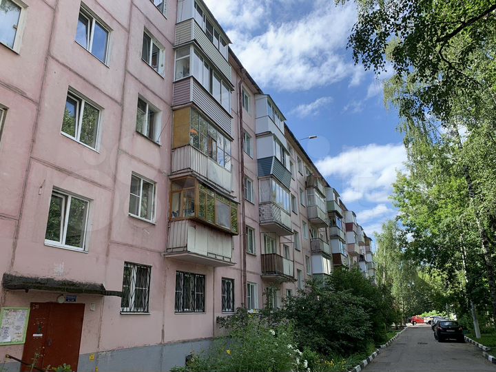 2-к. квартира, 42,6 м², 1/5 эт.