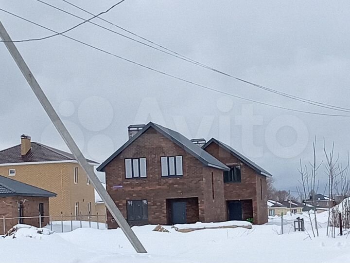 Дом 123 м² на участке 4 сот.