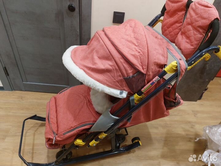 Детские санки прогулочные