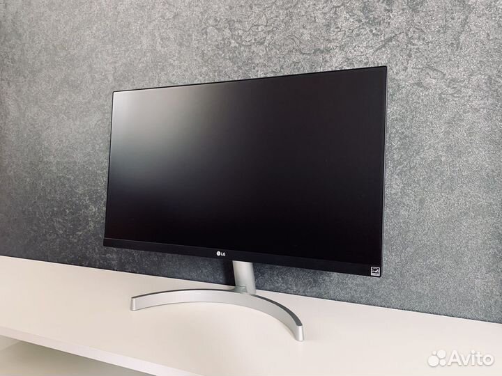 Монитор LG 24MK600M