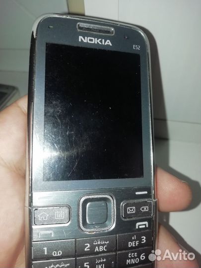 Nokia E52