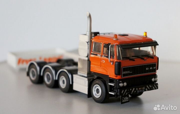 1/50 тягач DAF 8х4 1:50 редкий WSI