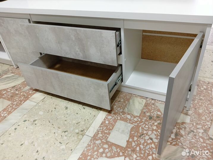 Тумба под телевизор