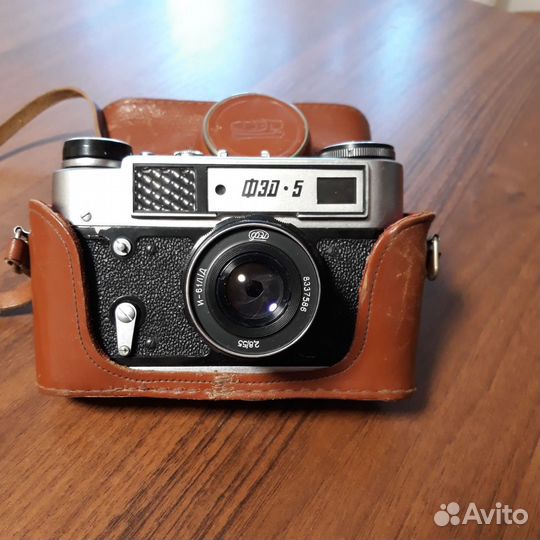 Пленочный фотоаппарат фэд5