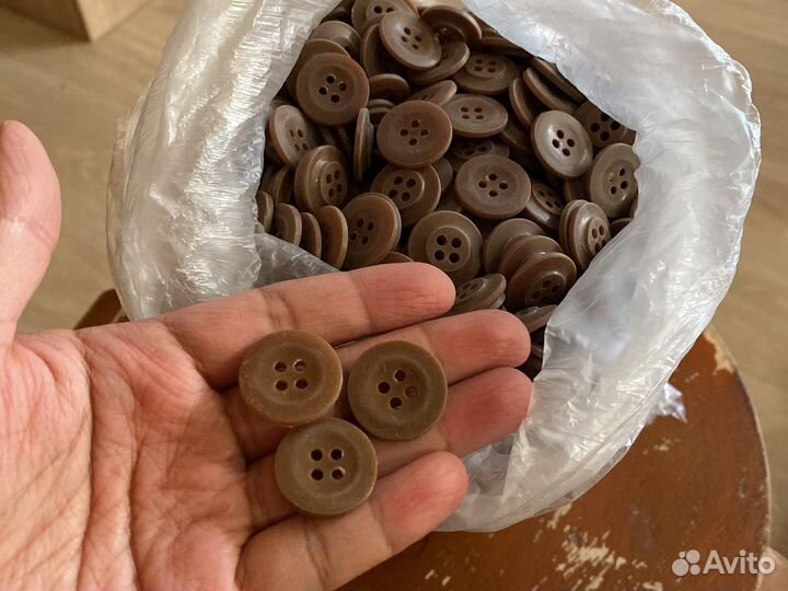 Пуговицы универсальные