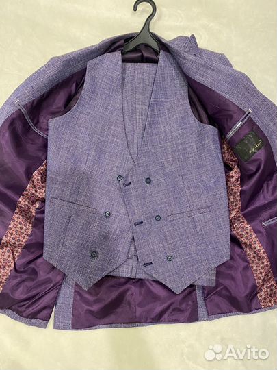 Костюм тройка мужской