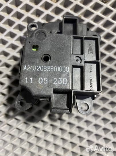 Сервопривод печки Renault megane 3/fluence