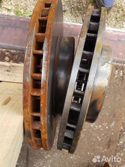 Диски тормозные передние Toyota land cruiser 100