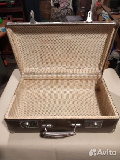 Чемодан старинный СССР