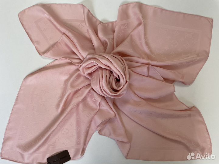 Платок женский Louis vuitton