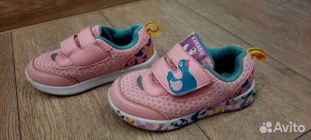 Кроссовки для девочки, 26 р