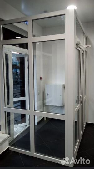 Окон пластиковое