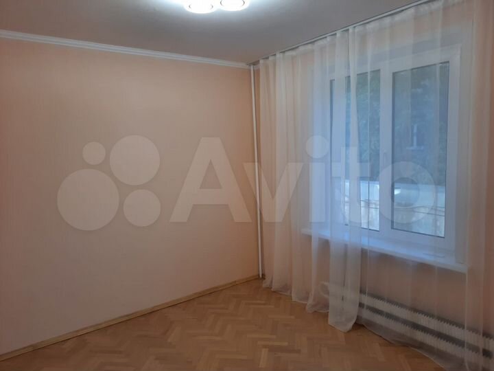 3-к. квартира, 52 м², 3/9 эт.