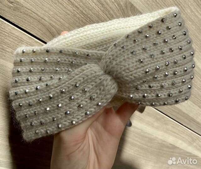 Повязка на голову вязаная