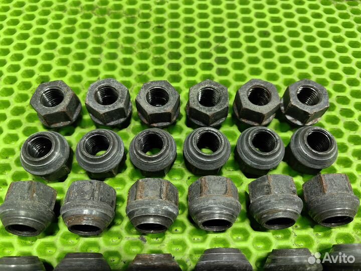 Гайки колесные на 22 М14*1,5 24шт
