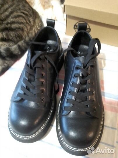 Полуботинки женские 40 размер