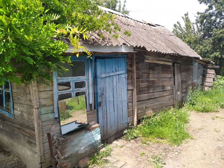 Дом 33,6 м² на участке 5 сот.