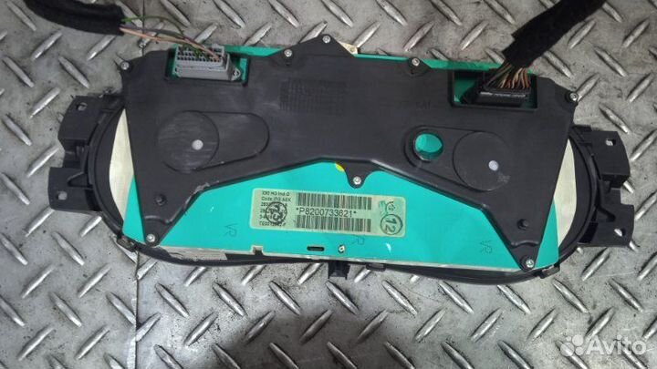 Панель приборов Renault Sandero 1 1.4 K7J 8V