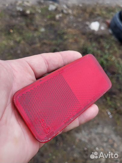 01-04 Таракан катафот задний правый Terracan