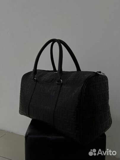 Дорожная кожаная сумка Фэнди