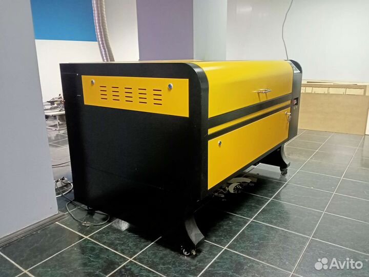 Лазерный станок с чпу по дереву