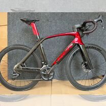 Топовый Trek Madone SLR 7 Di2 / Powermeter