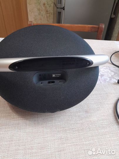Колонка Harman Kardon onyx studio 8