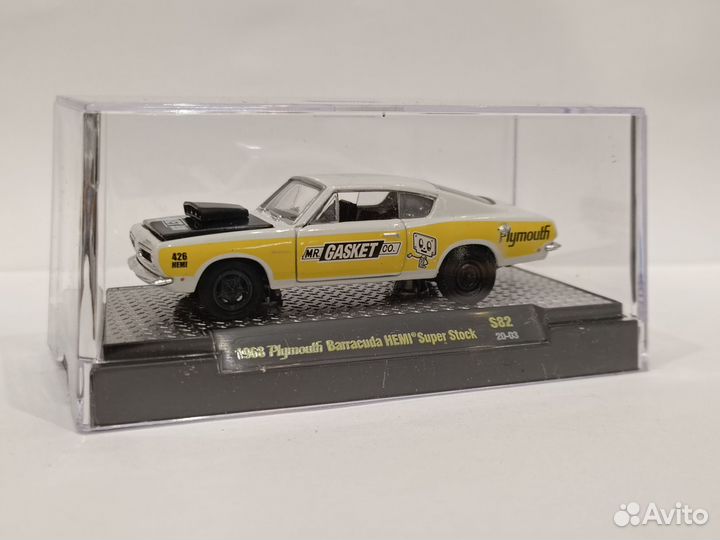 Модель M2 Machines 1968 Plymouth Barracuda hemi