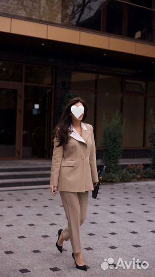 Костюм брючный