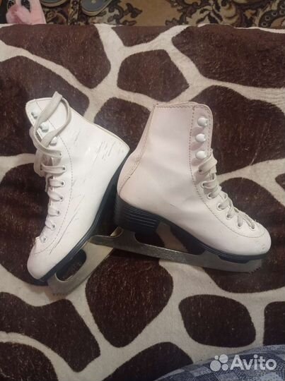 Коньки фигурные детские 31