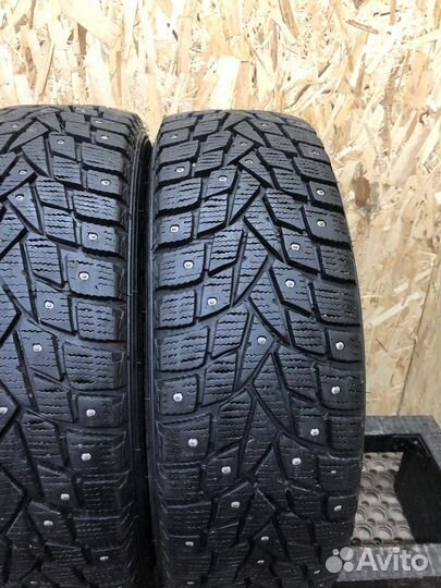 Dunlop SP Winter Ice 02 185/65 R15 92T