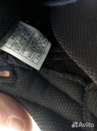 Кроссовки Asics