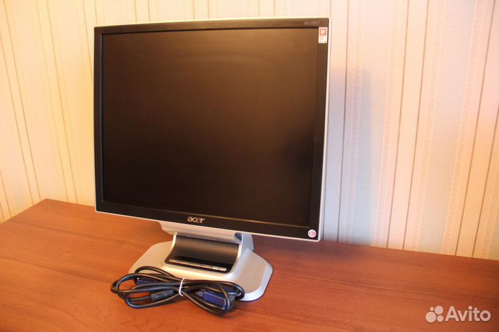 Монитор для компьютера 19