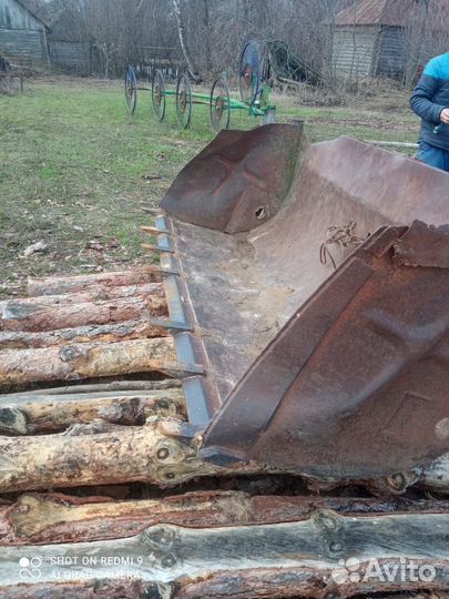Задний ковш на трактор