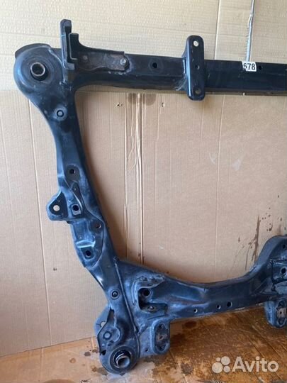 Подрамник передний Toyota Camry V50/V55 2011-2018