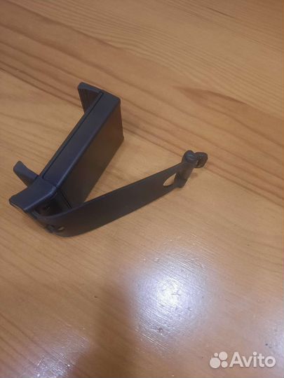 Держатель для телефона в машину