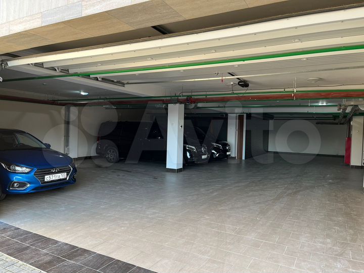 Машиноместо, 18 м²