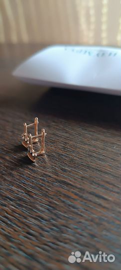 Золотые серьги детские бу