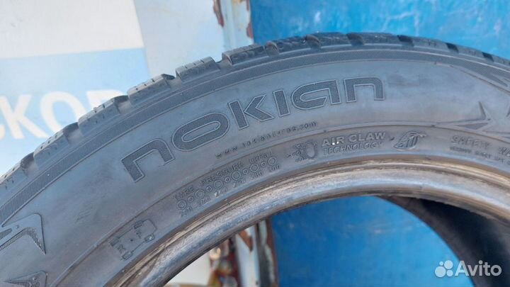 Nokian Tyres Hakkapeliitta 7 215/55 R17 98T