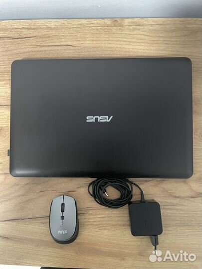 Ноутбук asus