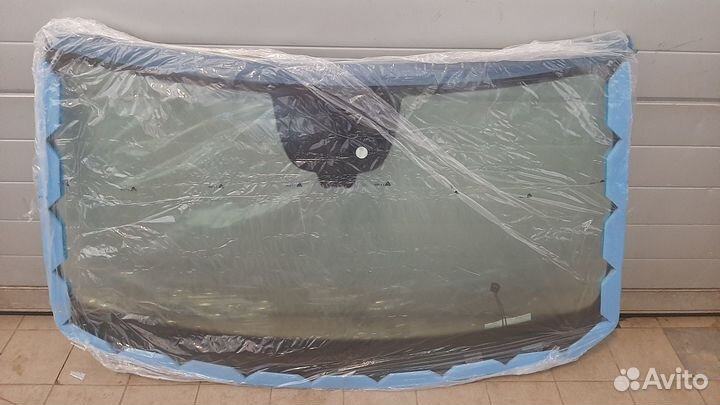 Стекло лобовое Mercedes GLS / GLE 2019
