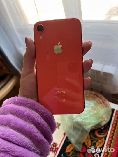 iPhone Xr, 64 ГБ