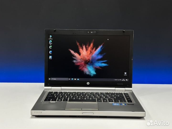 HP EliteBook 14 Core i7 8G озу SSD256g Металл