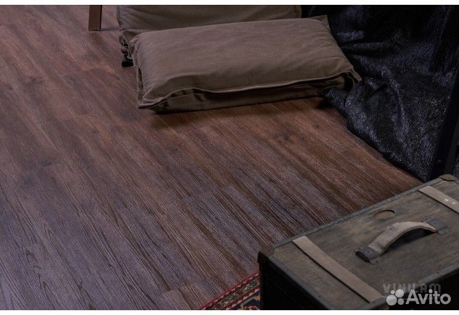 Кварцвиниловый ламинат / SPC ламинат