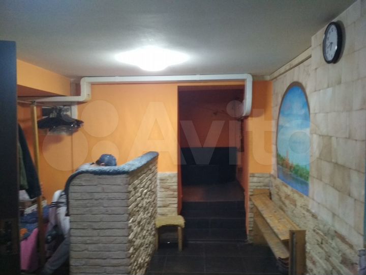 Помещение свободного назначения, 290 м²