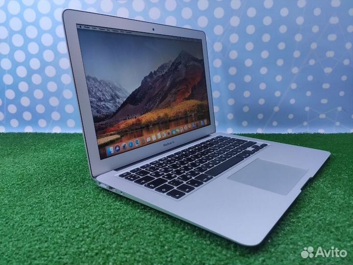Ноутбук Apple MacBook Air 13 Early 2015