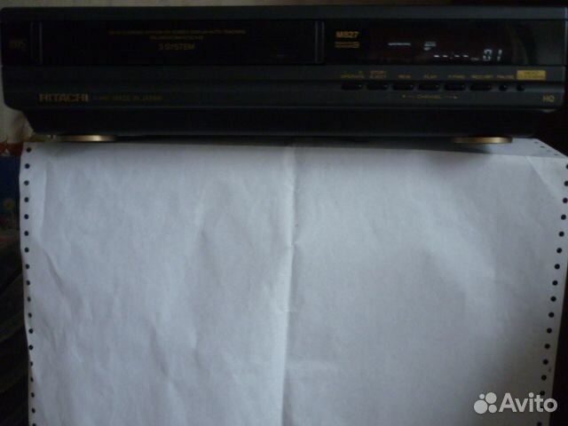 Видео дека hitachi VT-M827E(GK)