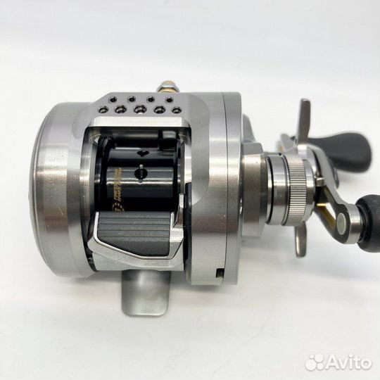 Катушка shimano 23 calcutta conquest BFS XG left